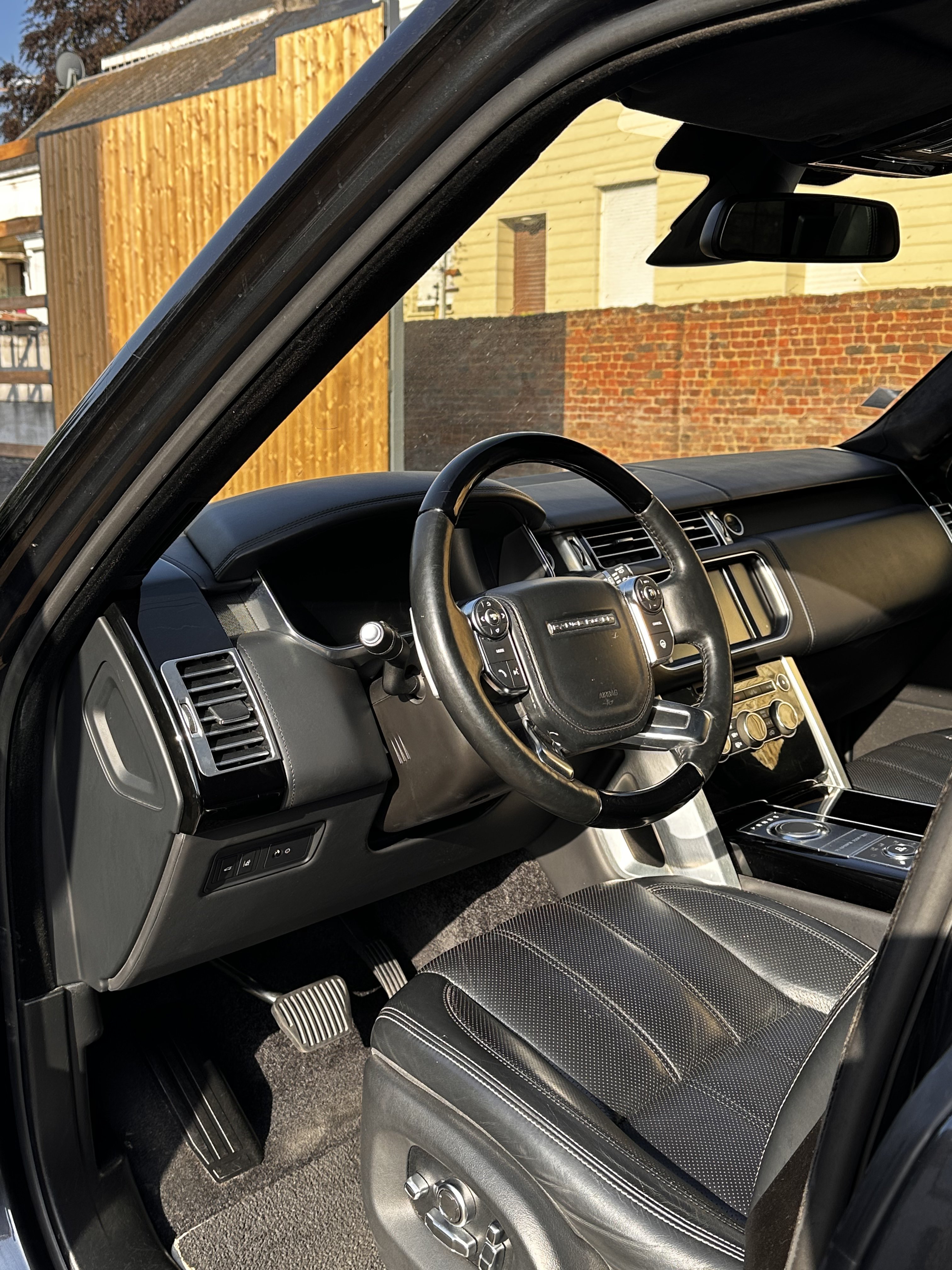 Standard SUV